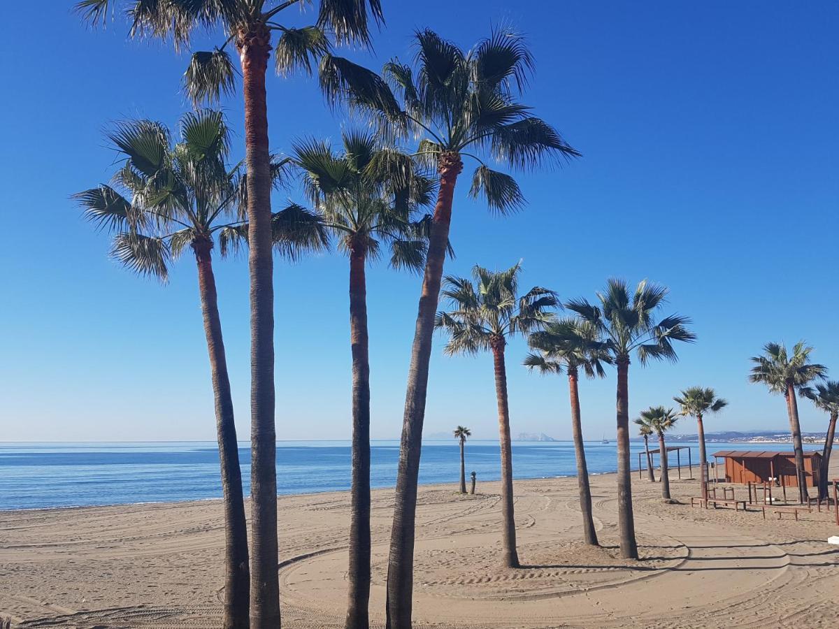 Free Parking, 40 Meters From The Beach, Wi-Fi, Ac Estepona Ngoại thất bức ảnh
