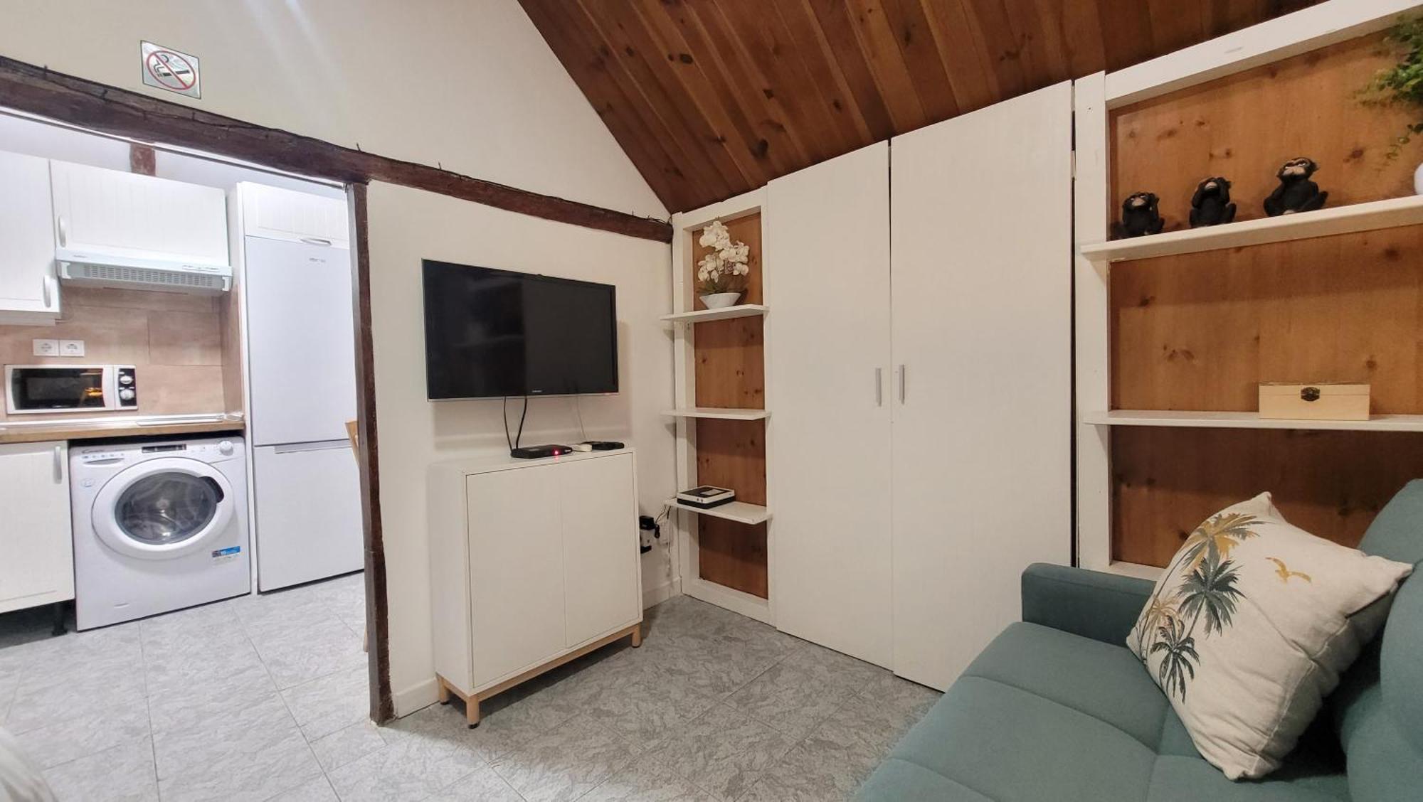Free Parking, 40 Meters From The Beach, Wi-Fi, Ac Estepona Ngoại thất bức ảnh